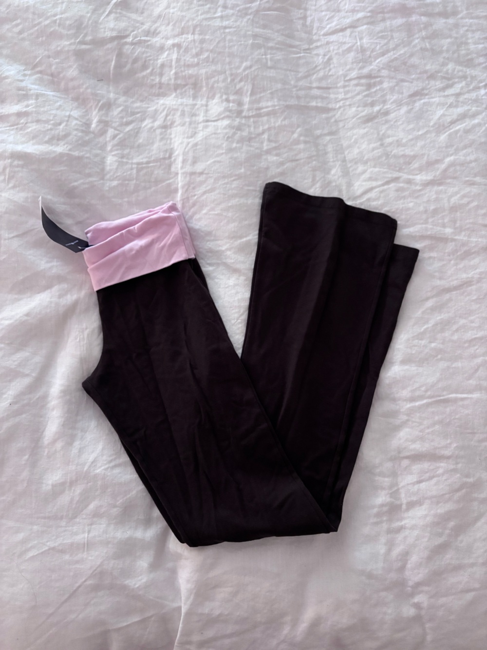 Brandy Melville Priscilla pants - Brown with Pink waistband - Picture 3 of 3